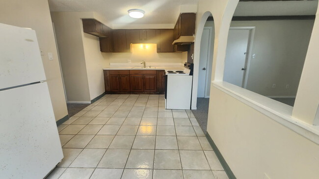Photo - 194 Mead St