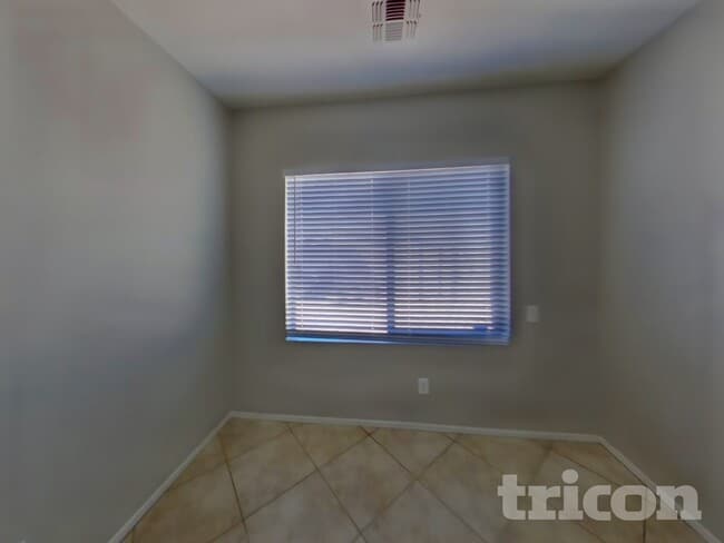 Photo - 9406 W Berkeley Rd