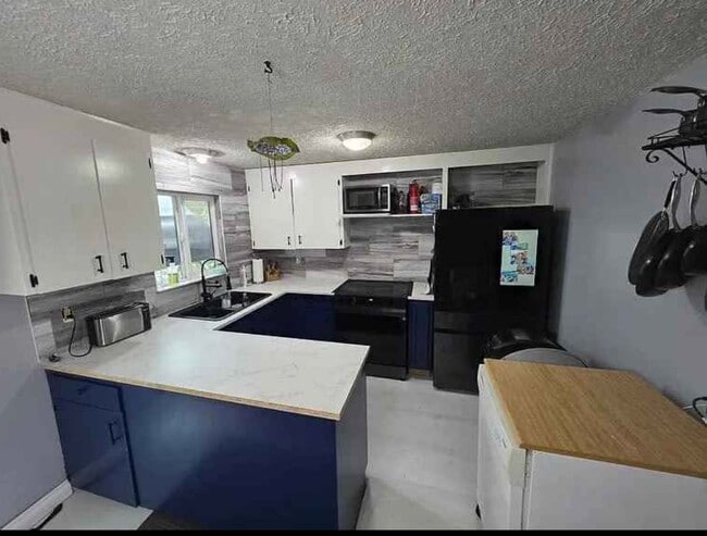 Photo - 22507 51st Ave W