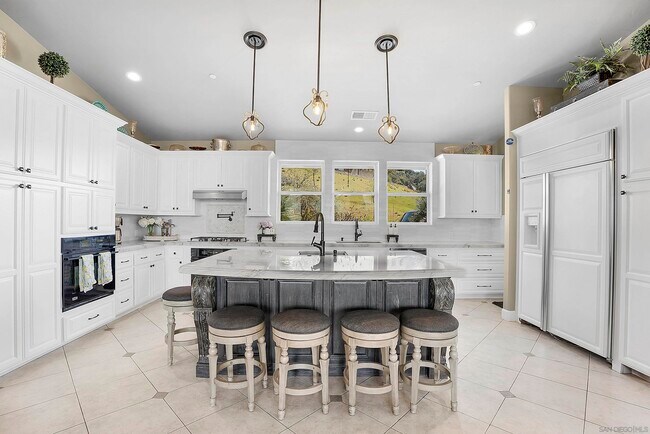 Photo - 580 Sky Mesa Rd