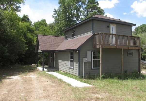 Building Photo - 1404 Ave B Rental