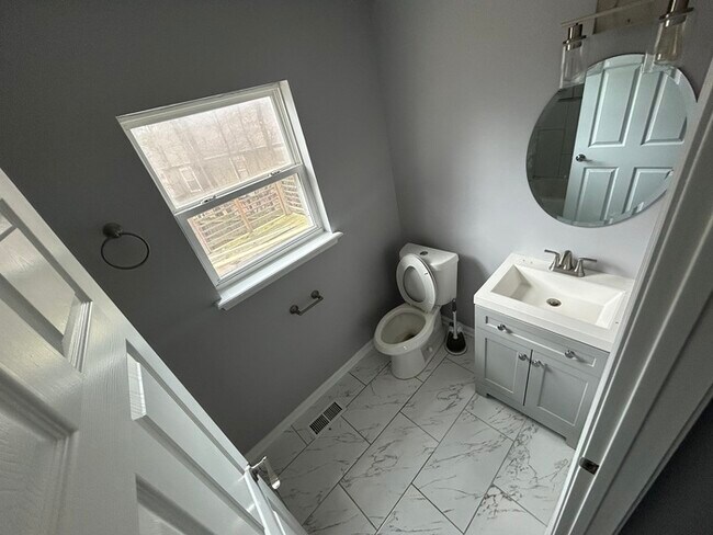 Photo - Newly Renovated!