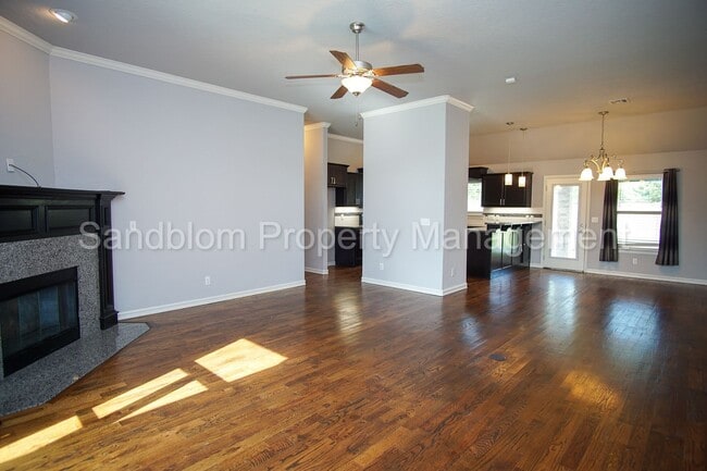 Photo - For Lease | Jenks | Available Now!