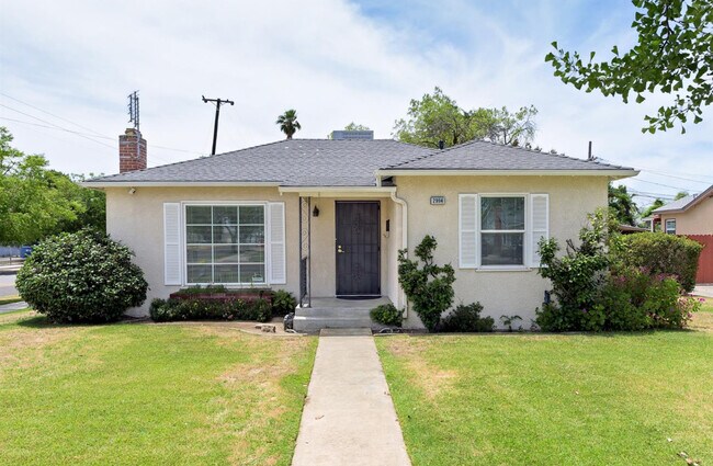 Photo - 2994 E Cornell Ave