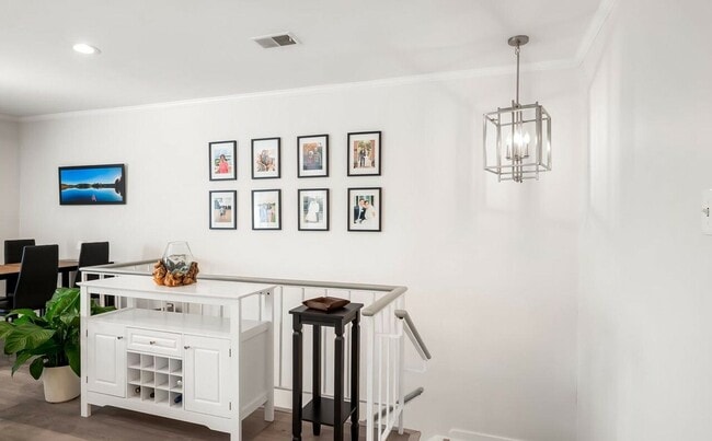 Photo - 120 W Barre St Rental