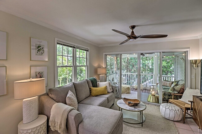 Building Photo - 169 Golf Club Dr Unit ID1307305P