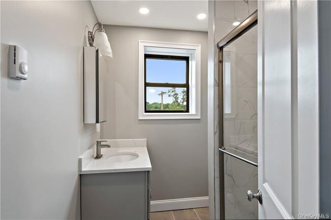 Photo - 122 Commerce St Unit 3