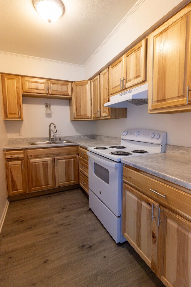 Photo - Park Place Apartments Unit 308