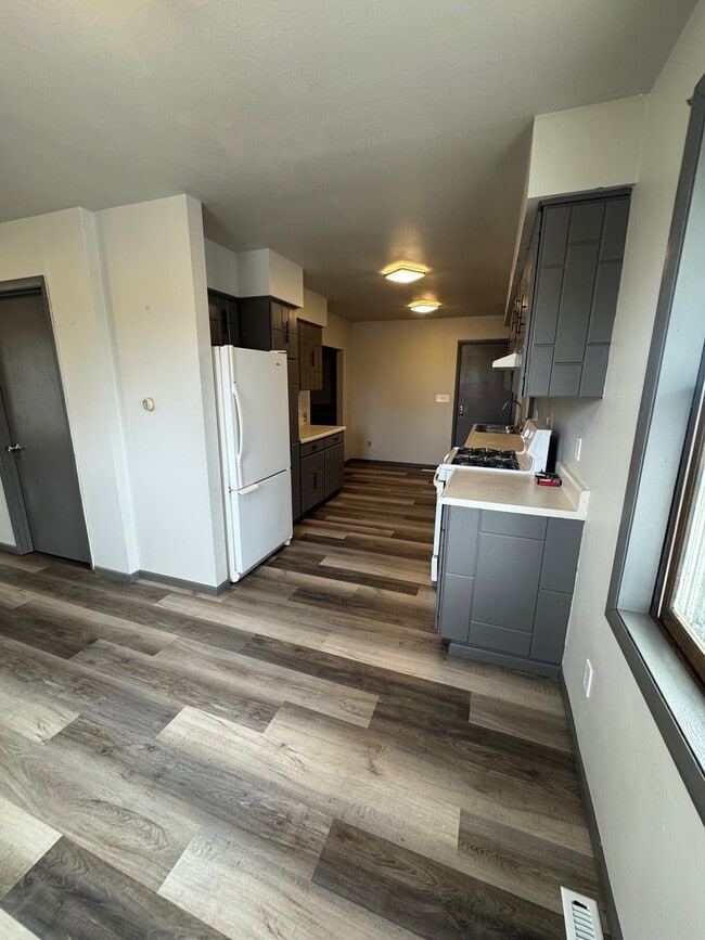 Photo - W6895 Main St Unit Apt 1