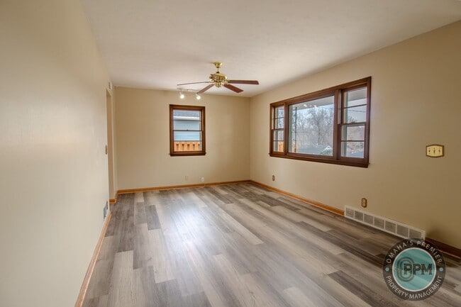 Photo - 3 Bed Home | 67th & Blondo