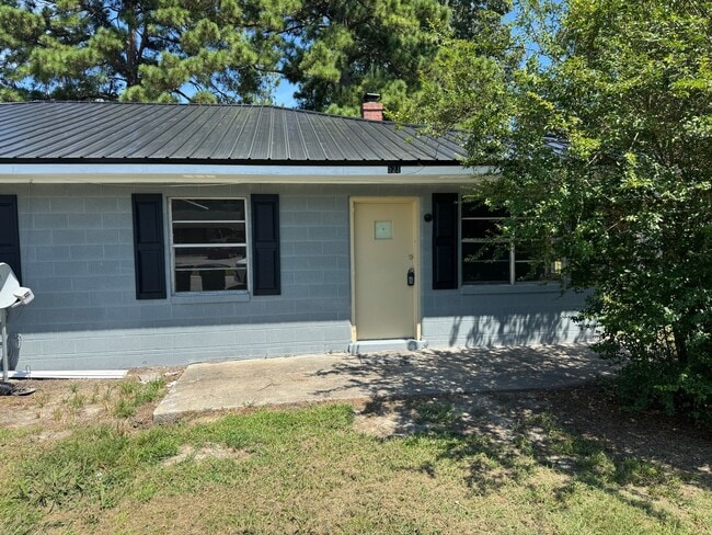 Building Photo - Magnolia521-523 Unit 521 Magnolia Dr. Rental
