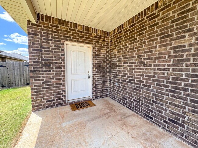 Photo - 11908 Evanston Ave