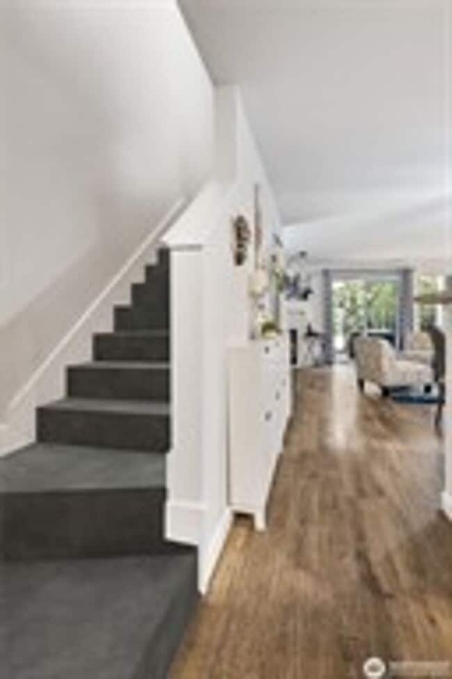 Photo - 2Bd/2.5Ba Kent Condo Unidad 3-2