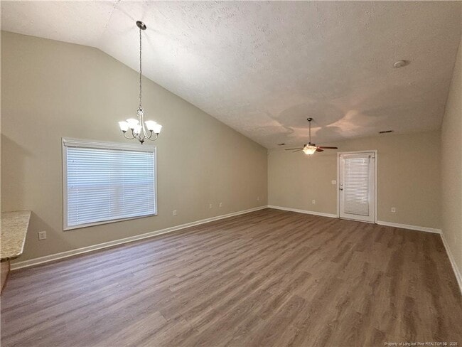 Photo - 5334 Holland Park Ave