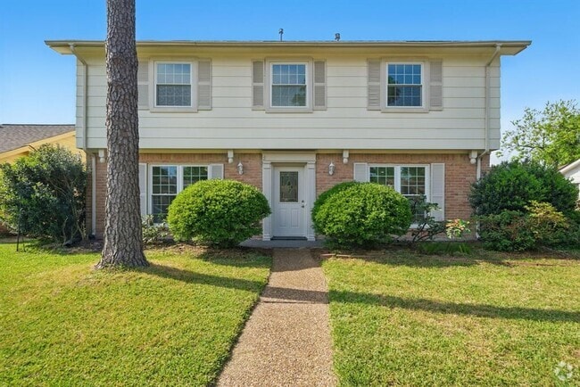 Building Photo - 9711 Derrik Dr Rental