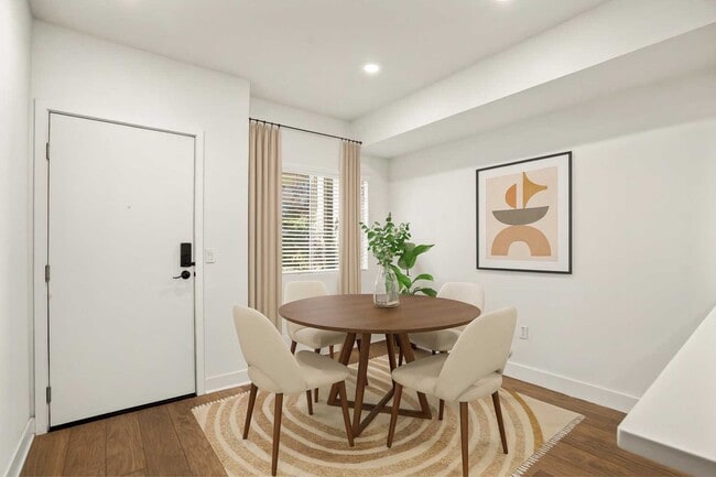 Photo - 2970 Ripple Pl Unidad 104