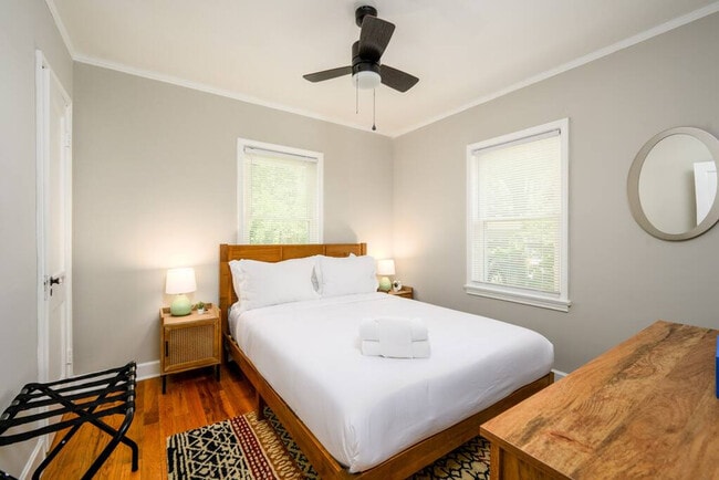 Photo - 230 W Edwin Cir Unit SI ID1608482P