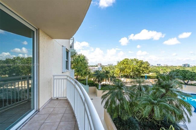 Photo - 2475 Brickell Ave Unit 703