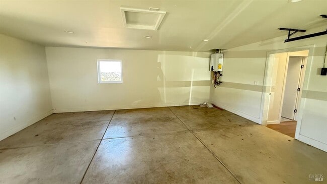 Photo - 221 El Toyonal