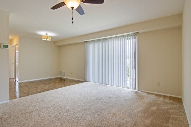 Photo - Abbey Square