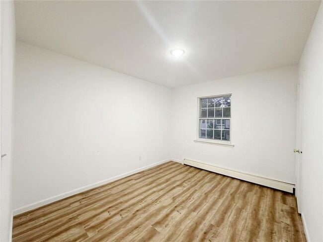 Photo - 108-51 63rd Dr