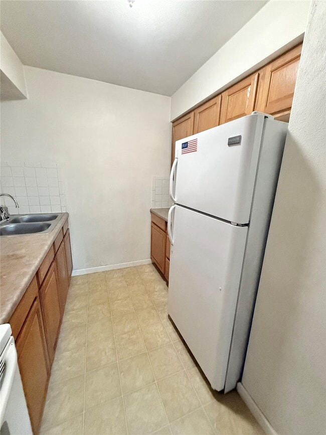 Photo - 18 N 44th St