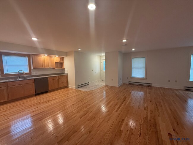 Photo - Madison St - 026 Unidad 2
