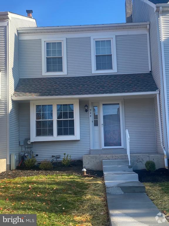 Building Photo - 944 Craftsman Rd Rental