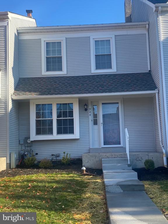 Building Photo - 944 Craftsman Rd Rental