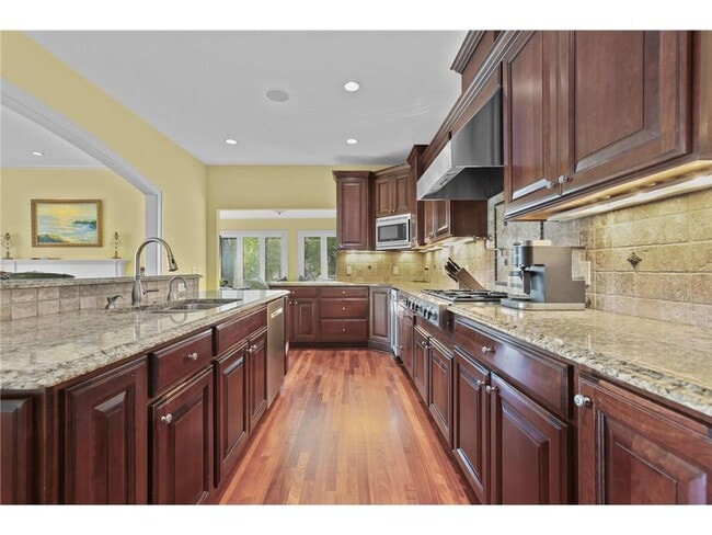 Photo - 5604 Sherwood Ave