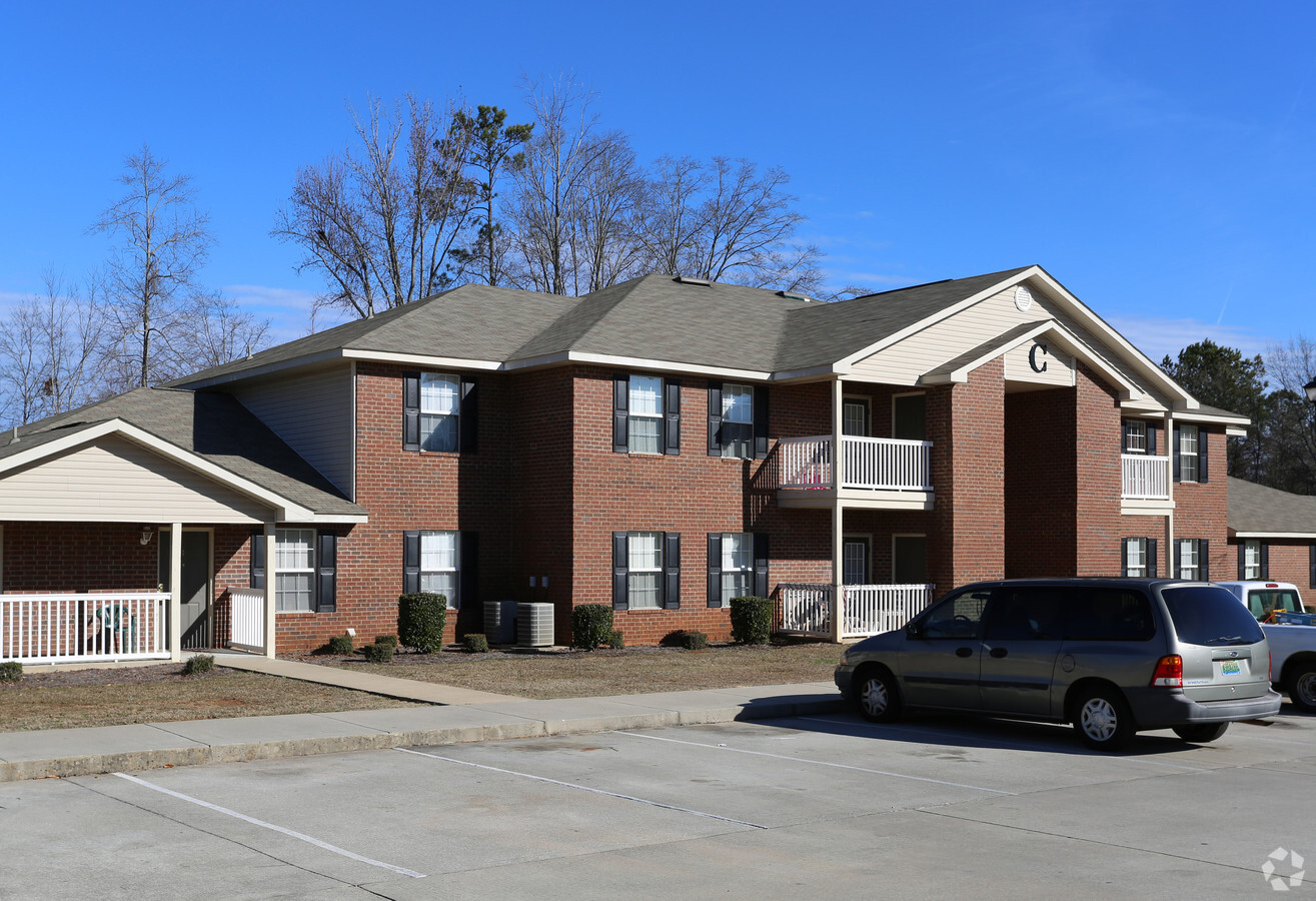 Timber Trail - Timber Trail Apartments