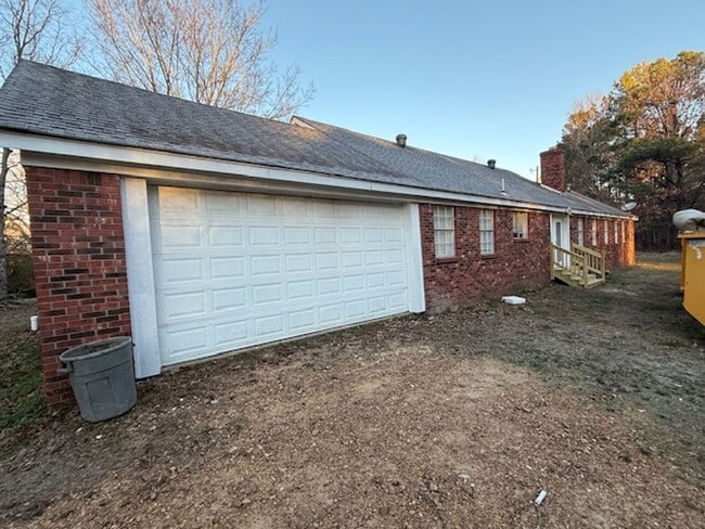 Photo - Renovated 3 Bedroom 2 Bath Home on 2 Acres!