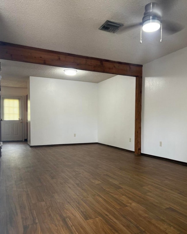 Photo - 2 Bed 1.5 Bath Home for Rent