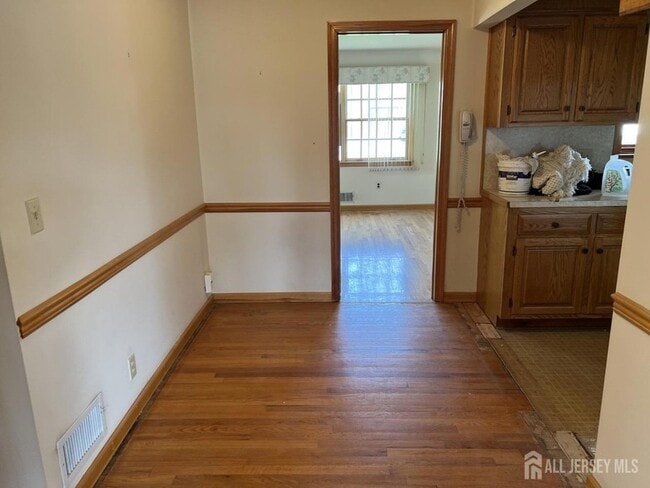 Photo - 30 Cypress St