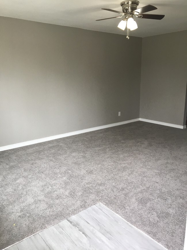 Photo - Coffee Street Apartments