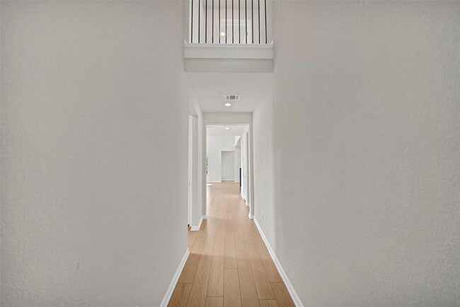 437 Leeward Pass