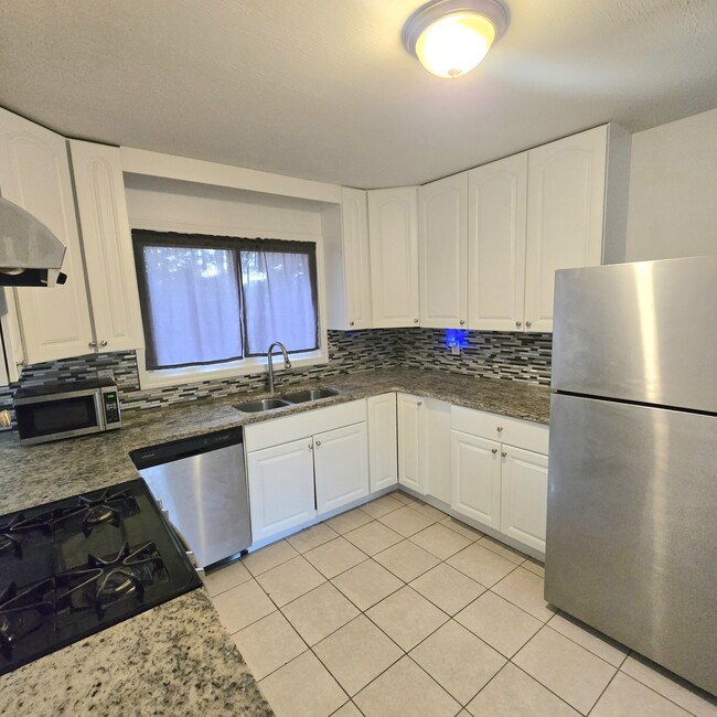 Photo - 1831 Shepherd Cir SW