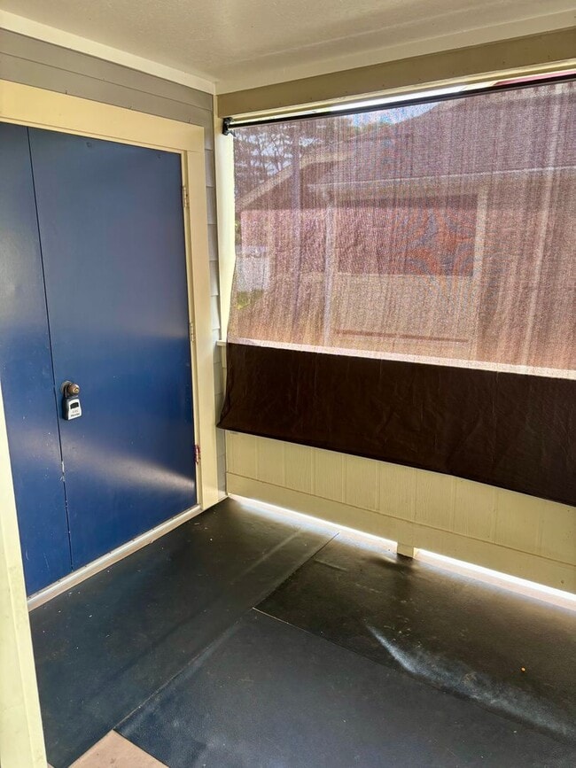 Photo - Rarely available 3 bedroom, 2 bath town-home with 2 assigned parking stalls in Island Courtyards ...