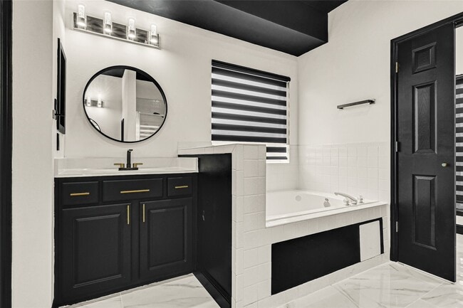 Photo - 11915 Helene Ct