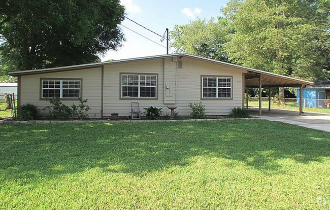 Building Photo - 6714 Londonbridge Ln Rental