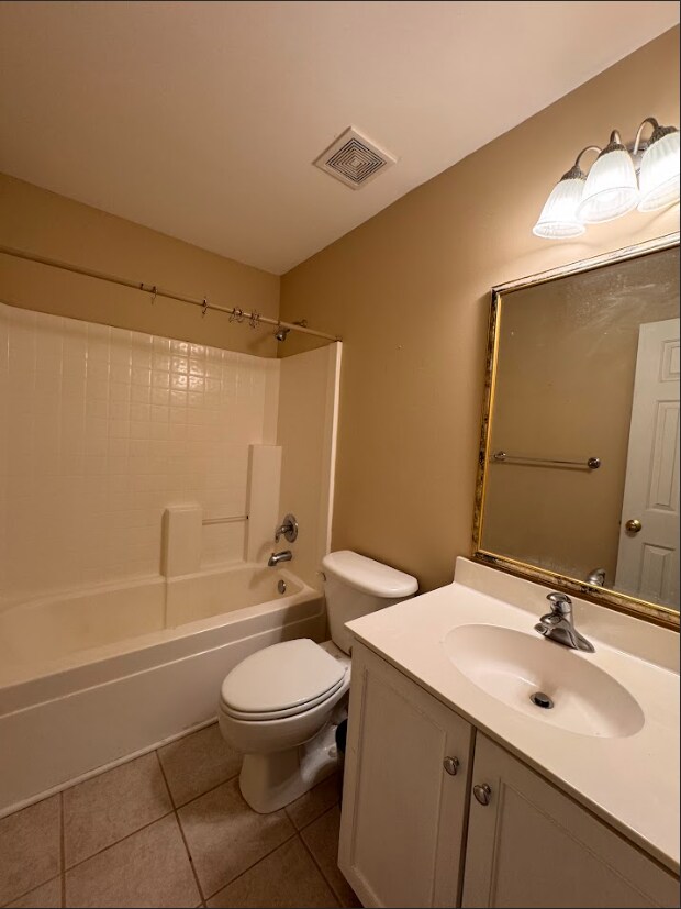 Photo - Spacious 3-Bedroom Condo with Modern Amenities in Prime Greenville Location