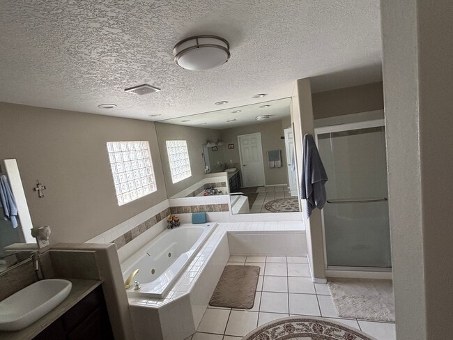 Photo - 8105 Wellsburg Ct NW