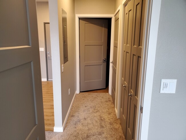 Photo - The Railyard at Rimrock