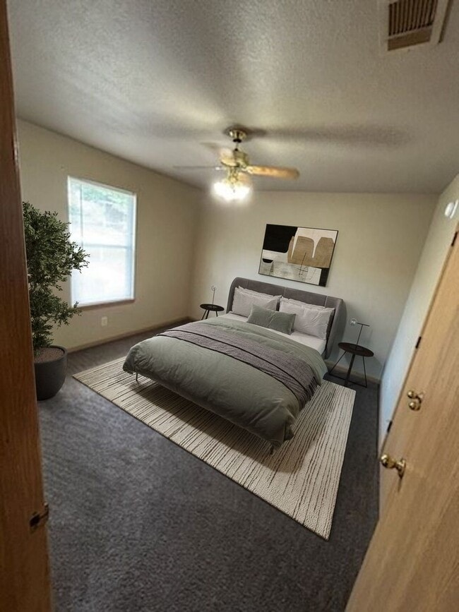 Photo - Z Street Apartments
