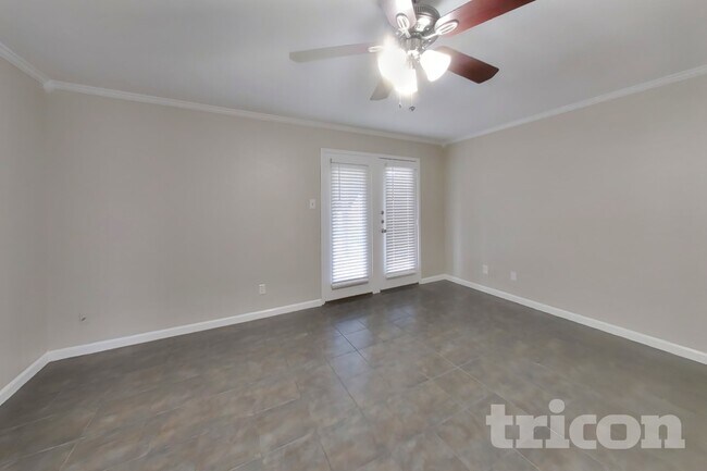 Photo - 1702 Floyd Rd