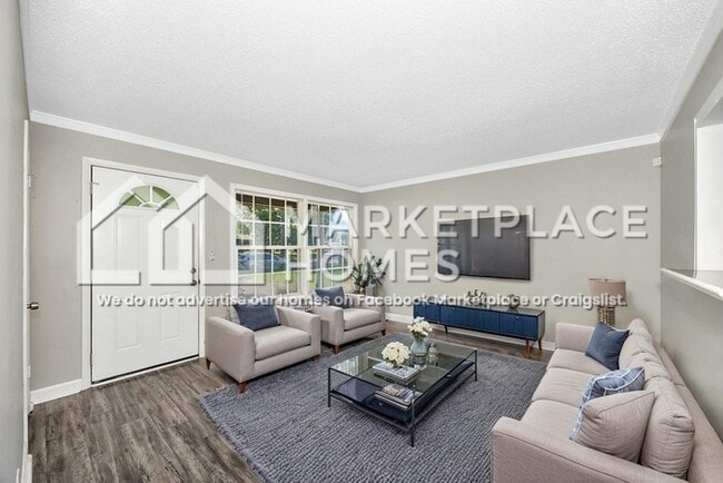 Photo - 4002 Summerhill Dr NW