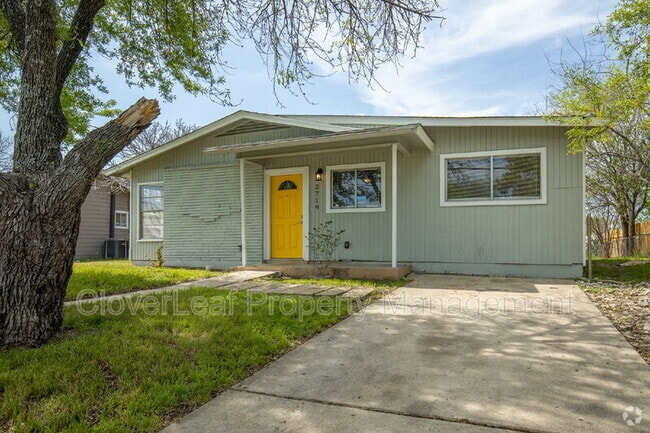 Building Photo - 2719 Gunsmoke Dr Rental