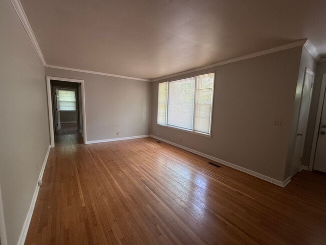 Photo - 928 Rodney Dr