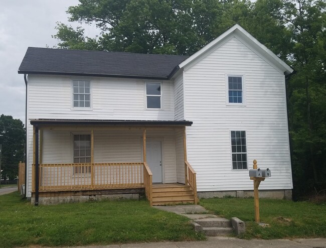 Duplex front - 601 Elder St Apartments Unit 604 Elder St