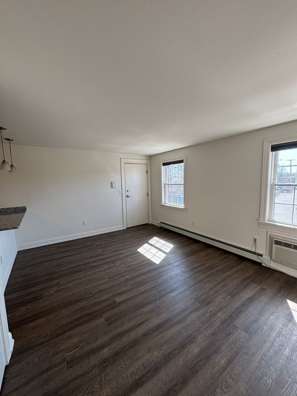 Photo - 1355 Millersport Hwy